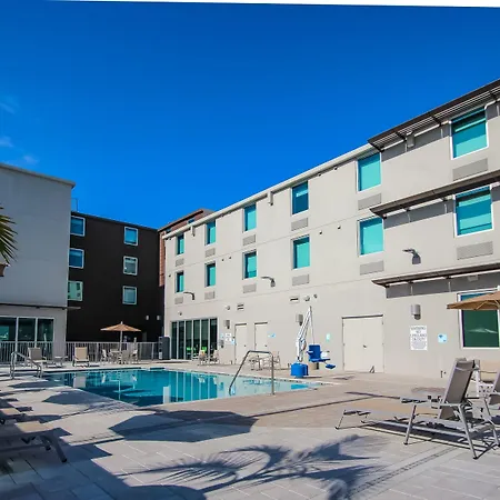 Holiday Inn Express & Suites Miami Airport East By Ihg-2